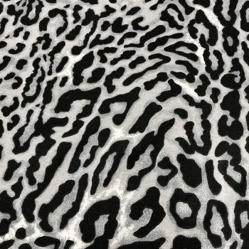 Tela Animal Print